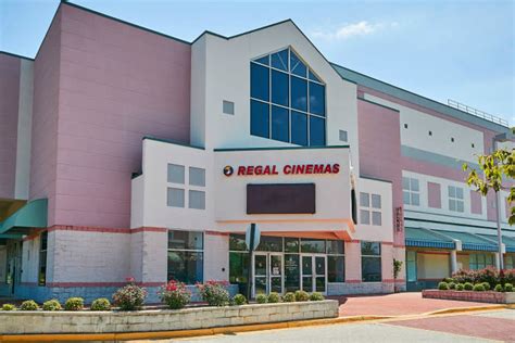 fairfax town center movies|Regal Fairfax Towne Center .